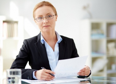 Упрощённое банкротство позволяет физическим лицам списать долги без суда, если сумма задолженности не превышает 1 млн рублей и нет имущества для по...